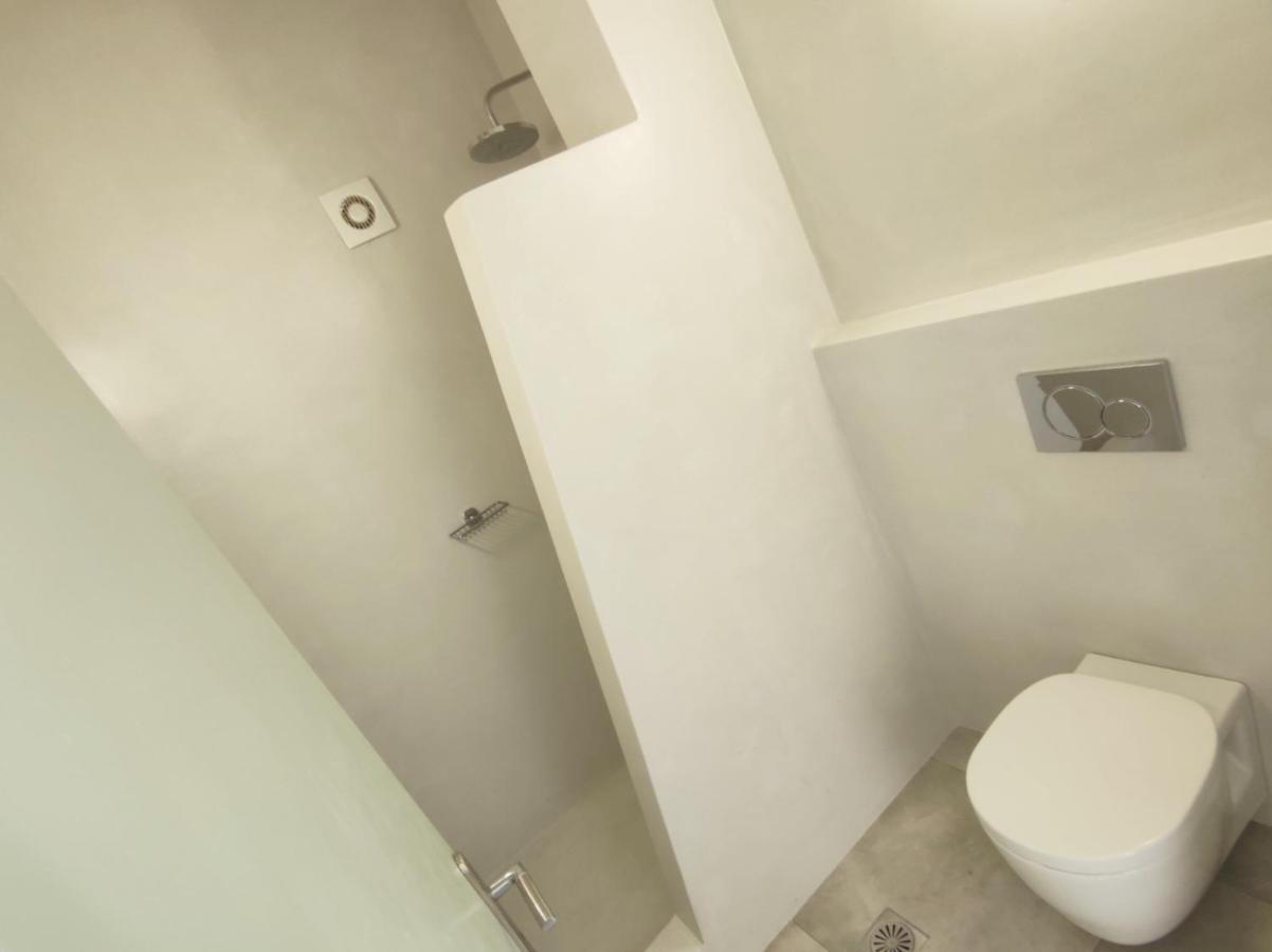 V Angelo Rooms Периса Екстериор снимка